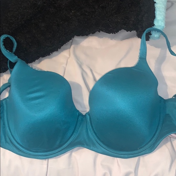 Victoria's Secret Other - Victoria Secret Body by Victoria bra